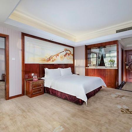 Vienna Hotel Shenzhen Pingshan Shenshan Road Esterno foto